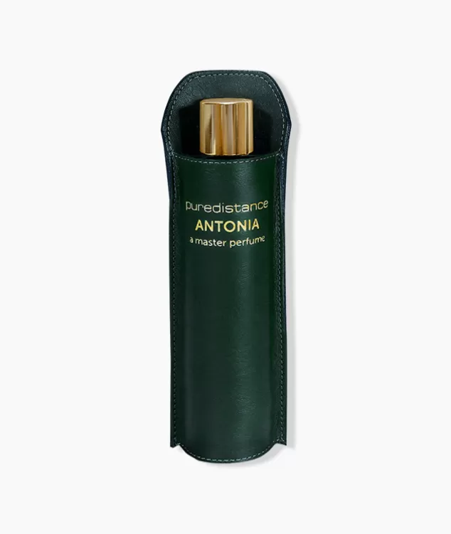 Antonia PUREDISTANCE Store